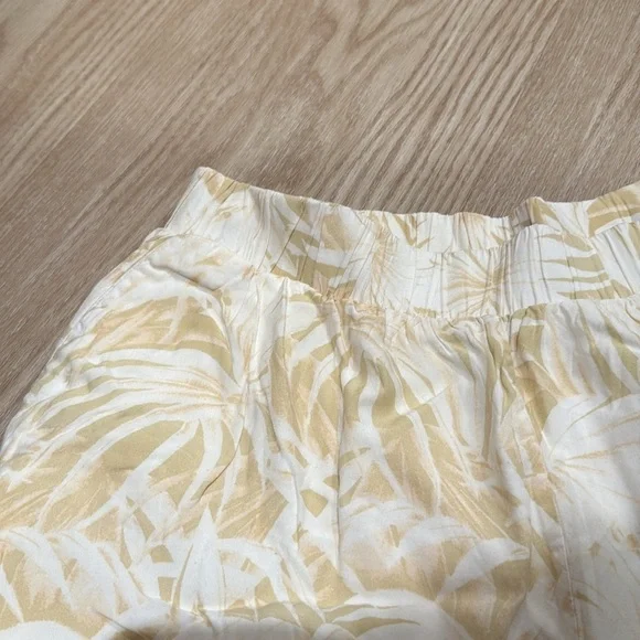 ANINE BING TROPICAL SHORTS SIZE MEDIUM - Picture 5 of 8